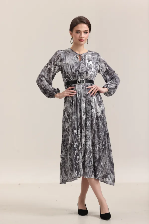 فستان ثعبان اسود